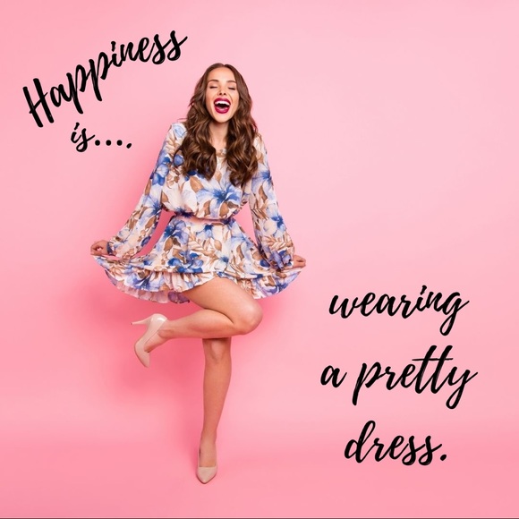 Dresses - Picture 3 of 7